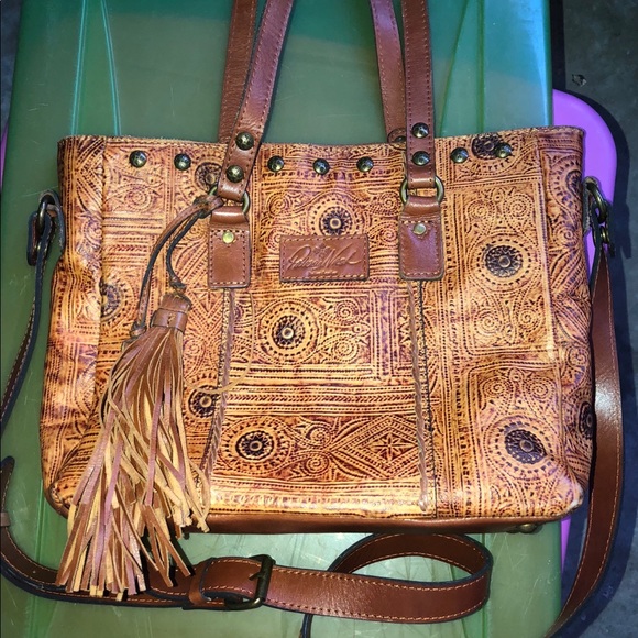 Patricia Nash Handbags - Patricia Nash crossbody/ shoulder bag